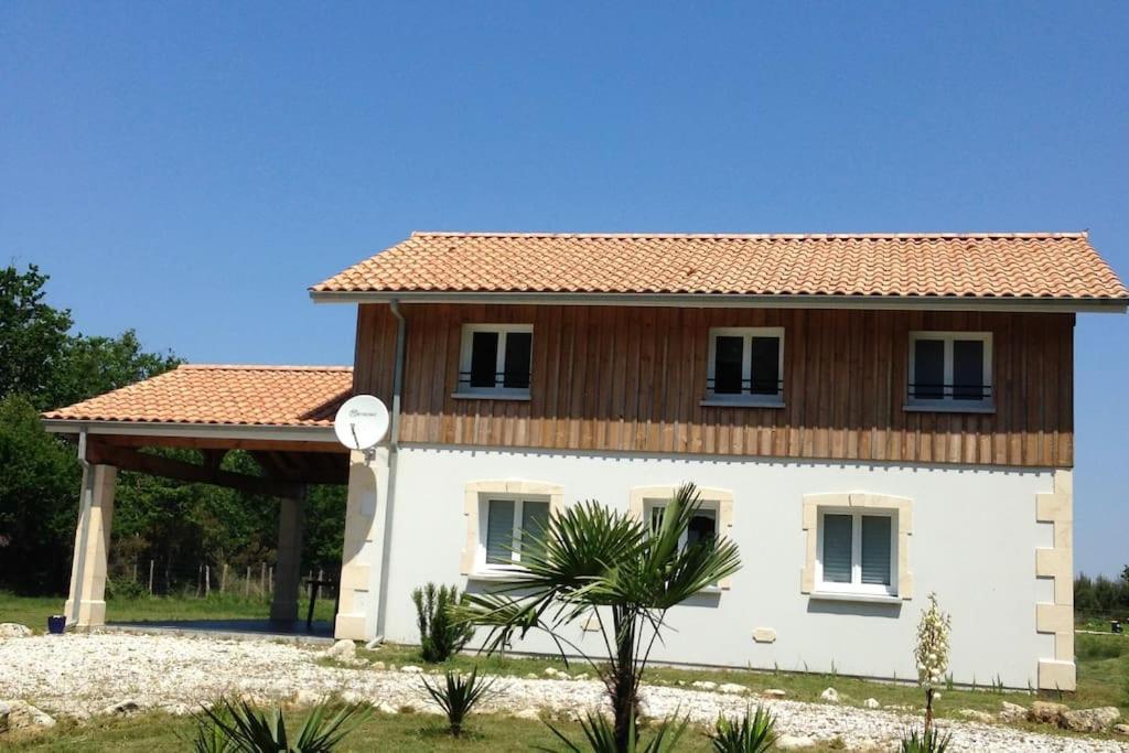 Maison Proche Du Lac ! Hourtin Bagian luar foto